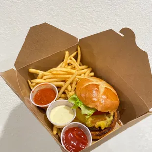 cheeseburger &amp; fries, with ketchup, white sauce (best sauce), marinara like sauce (10/2021)