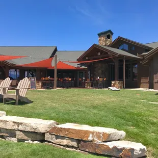 The clubhouse and restaurant