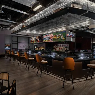 the bar and dining area