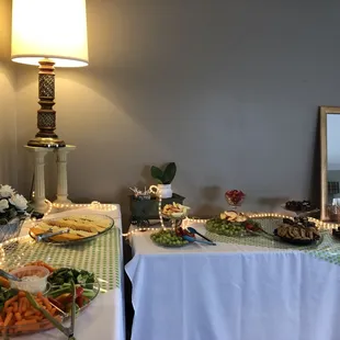 Multiple food/meal options for your event.