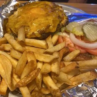 Chili Cheeseburger