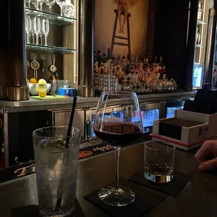 Bar mural at The Righteous Room