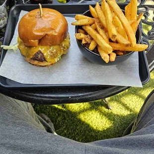 Cheeseburger
