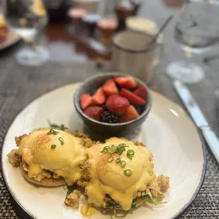 Crab Benedict