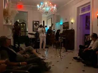 Royal Frenchmen Hotel & Bar