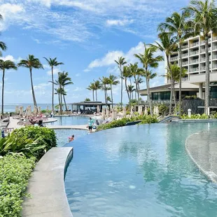 Water feature, swimming pools, and the ocean.