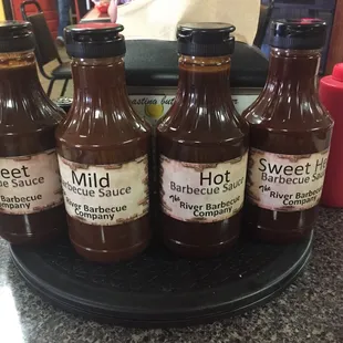 4 Different BBQ sauces!