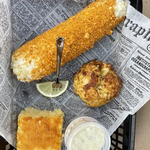 Crab cake, street corn and cornbread. Would order again.