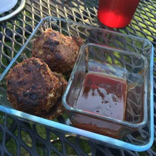 The River Rocks vegetarian meatballs are the best thing on the menu!!