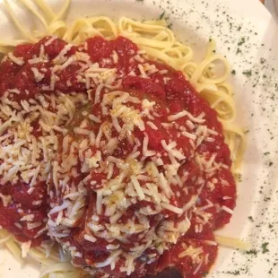 Big 8oz. meatball with marinara over linguine - loved it!