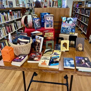 Halloween book display