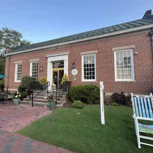 It's the old Post office building. So cool!