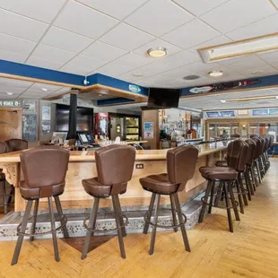 Come enjoy a drink at the bar!