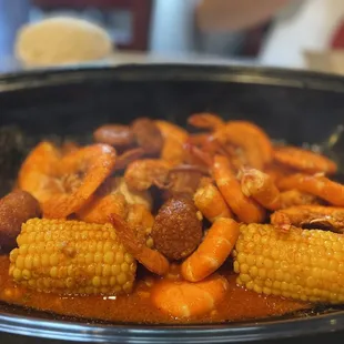 1.5 lb Shrimp with corn and Sausages
