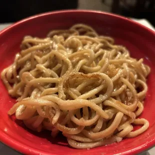 Garlic noodles