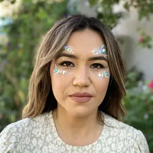 Festival Make-Up with Gems &amp; Glitter