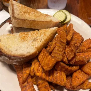 Grilled cheese with marvelous sweet potato fries