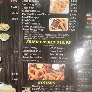 Appetizers and fried baskets and ousters