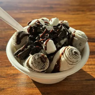 Cookies and cream with marshmallow