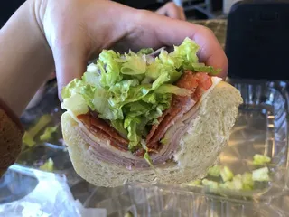 Robert's Italian Deli