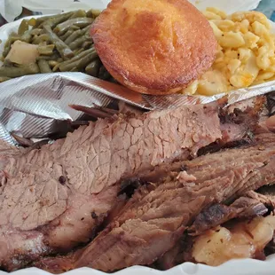 Brisket, mac &amp; green beans