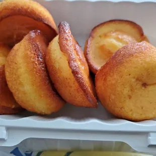 Corn bread muffins