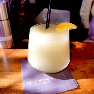 Frozen lemonade (with alcohol)