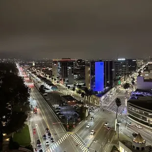 View of Santa Monica blvd and Wilshire St.