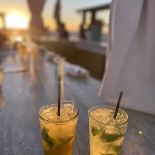 Mango &amp; tropical mojito