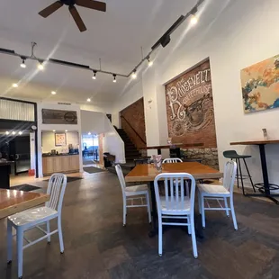 Cafe seating