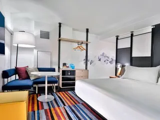 Aloft Omaha West