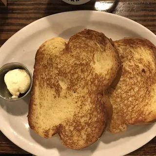 Thick-Sliced & Spiced French Toast