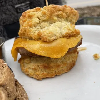 Roost Breakfast Sandwich*