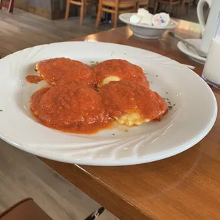 CHEESE RAVIOLI