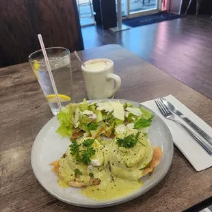 Smoke Salmon Benny and a Hot Chocolate.