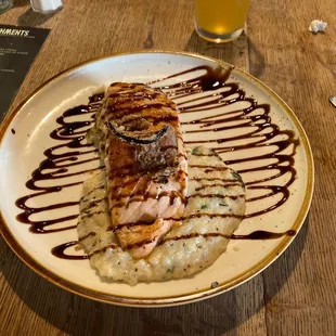 Salmon with balsamic reduction