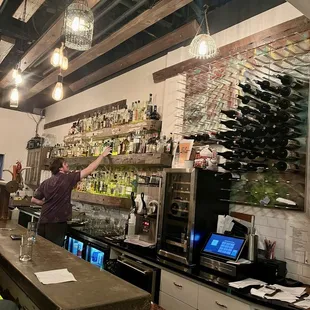 Bar (that closes 30 min after the kitchen closes)