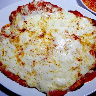 The dinner Chicken Parmigiana rocks! This is the king of all Parm in Chicago!!!