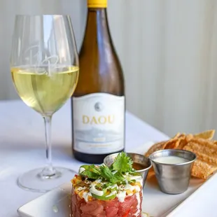 Stacking up the flavors, one layer at a time with Tan&apos;s Ahi Tuna Stack!
