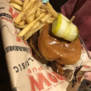 Classic Cheeseburger