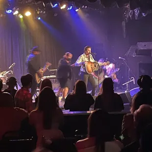 Drake Milligan (find him and give a listen) great show!