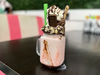 Dream the La Cream