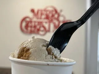 Lolly's Creamery