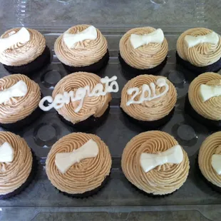Chocolate w/ peanut butter frosting. It&apos;s like a Reese cup in cupcake form.