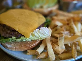 The Three Stags Irish Pub & Restaurant