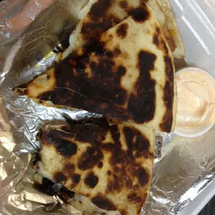 This must be normal to serve burnt food to costumers and think it is ok