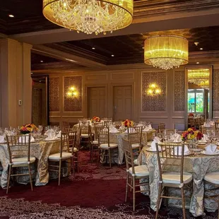 Fleur de Lis Suite