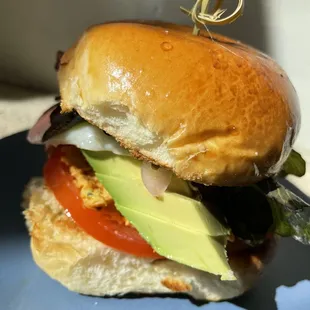 Avocado, egg &amp; cheese