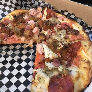 Personal Pizza Meatza