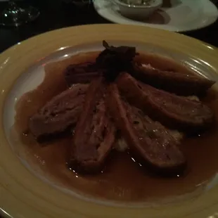 Onion crusted lamb